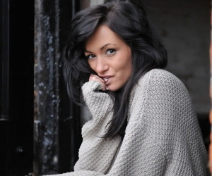 Dark haired chick Tess..