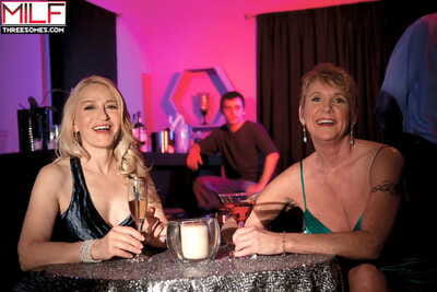 Horny mature Robin Pachino..