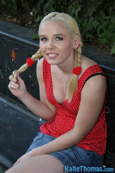 Young blonde girls ignore..