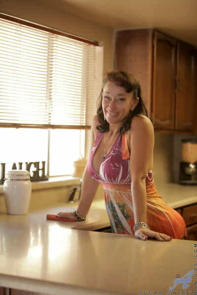 Hot mature Sugar Sweet..