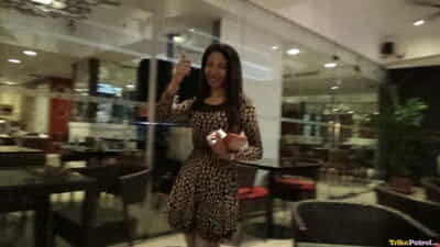 Sexy Filipina spinner Shandi..