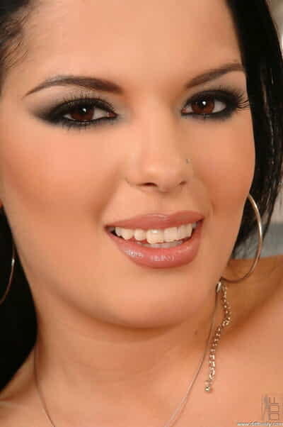 DDF Busty Jasmine Black