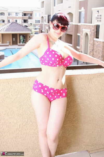 Amateur girl Susy Rocks..