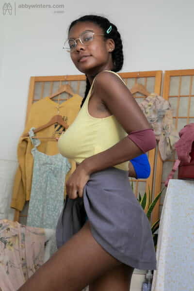 Pretty ebony girl Selena D..