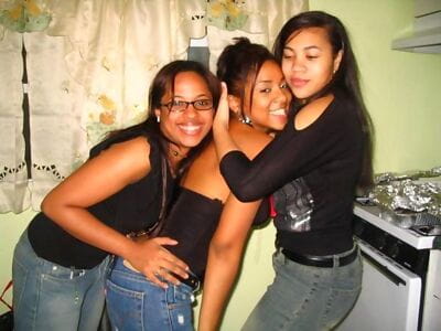 Cute latina teen posing..