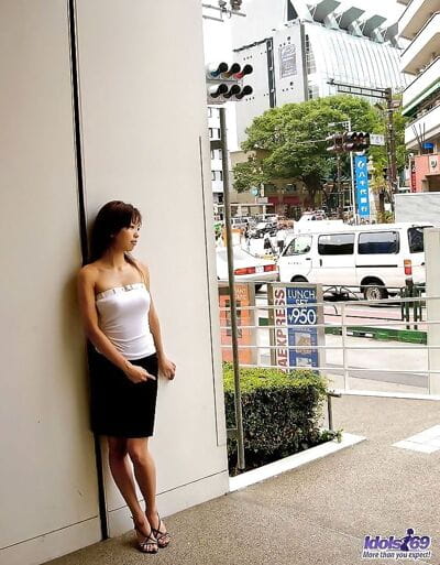 Pretty asian model sunao..